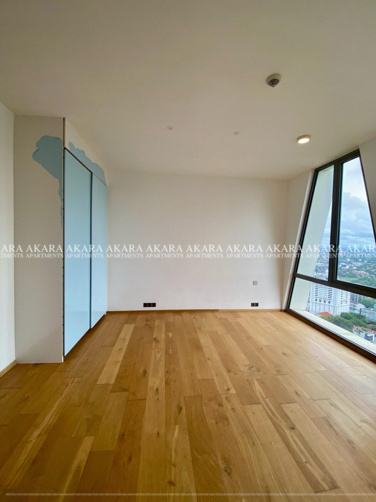 Altair – 04 Rooms Unfurnished Apartment