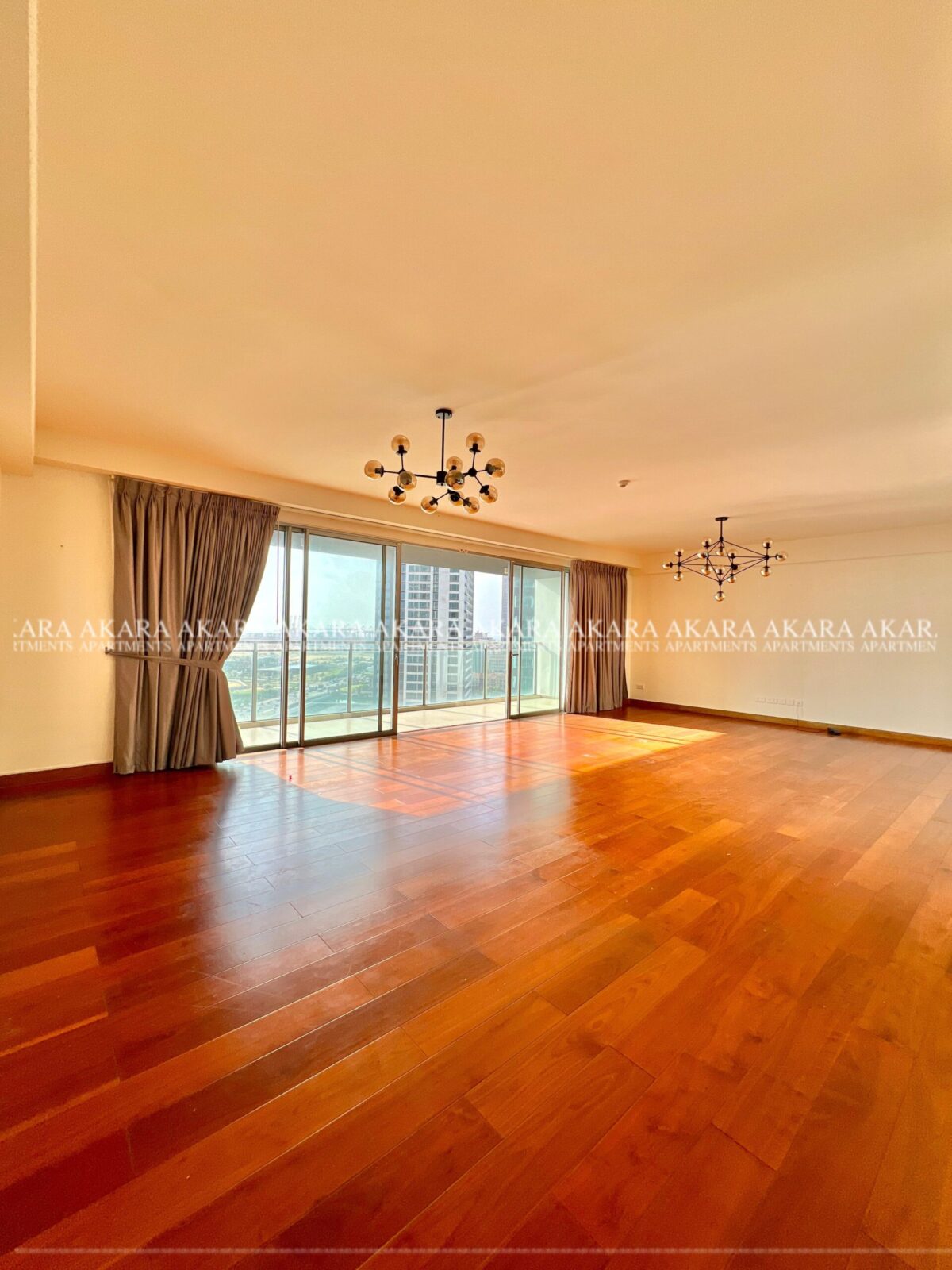 Shangri-La – 04 Rooms Unfurnished Apartment