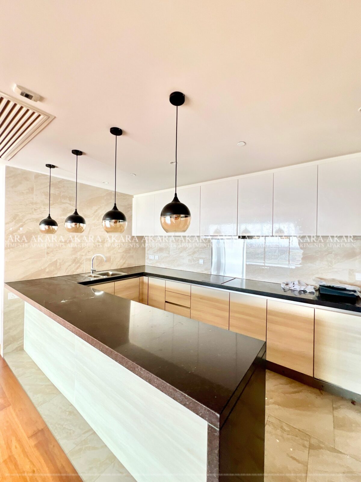 Shangri-La – 04 Rooms Unfurnished Apartment